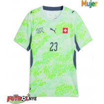 Camiseta Suiza Zeki Amdouni #23 Visitante Equipación para mujer Mundial 2026 manga corta